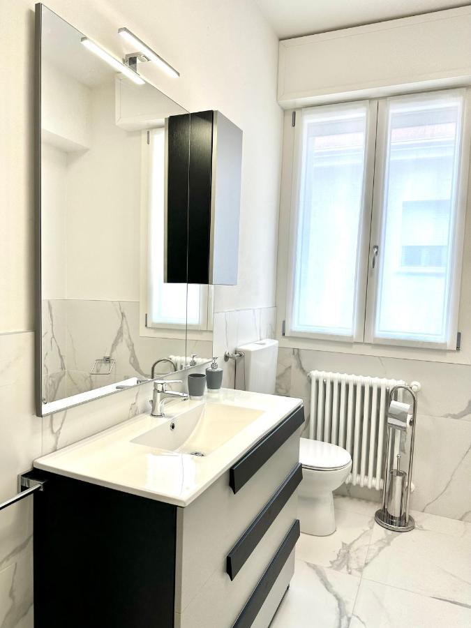 Donnino Apartments Fidenza Dış mekan fotoğraf
