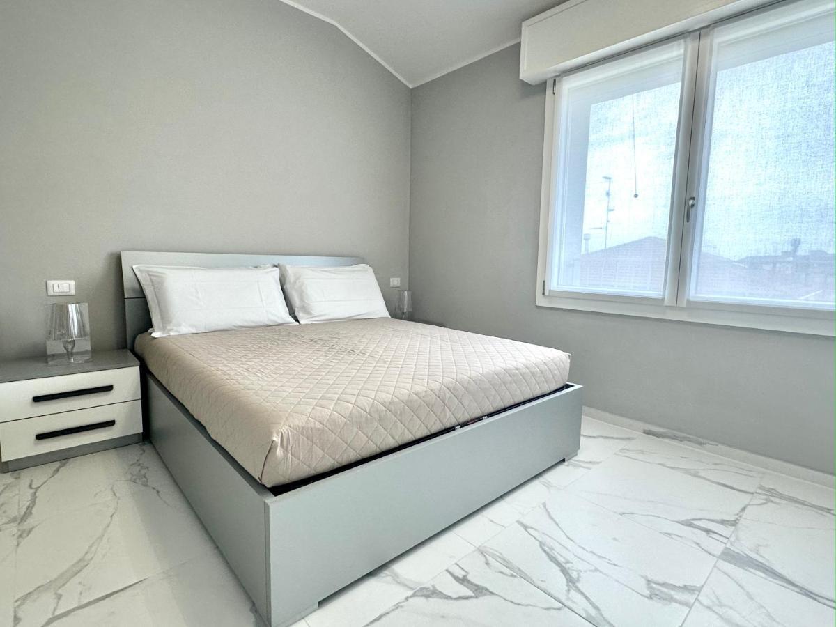 Donnino Apartments Fidenza Dış mekan fotoğraf